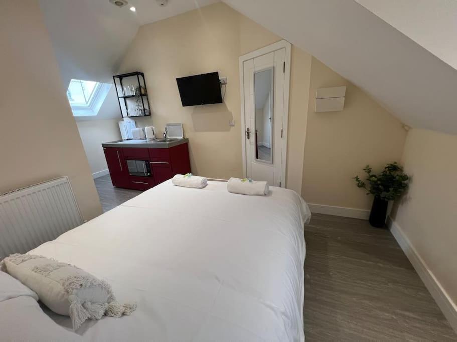 6 Studio Flat, 50M To Airbus Bristol Dış mekan fotoğraf